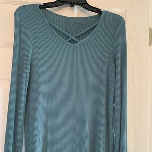 Deep Teal Bell sleeve long sleeve shirt